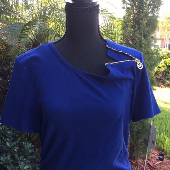 Blue Tee Ruched Flattering & Forgiving Size L NWOT - Picture 3 of 8